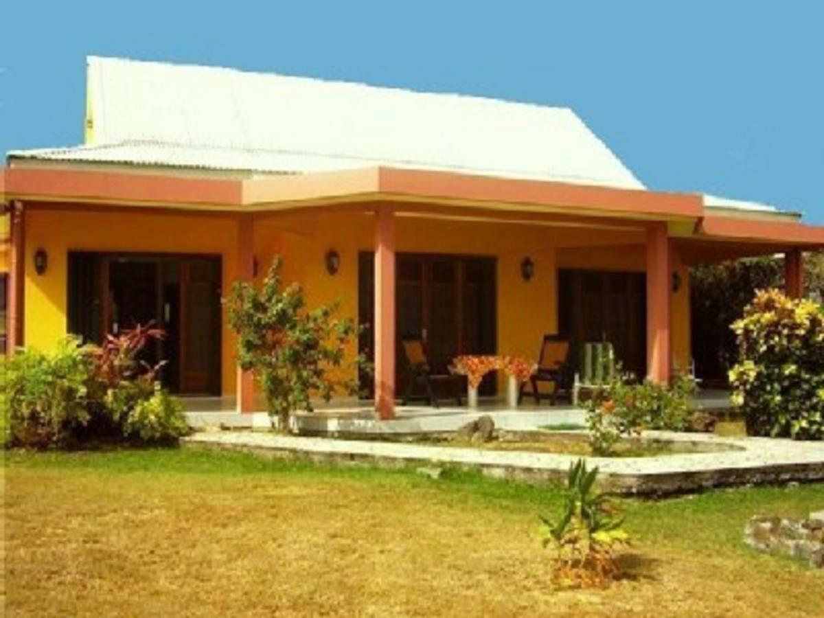 Villas Creoles Sainte-Anne Luaran gambar